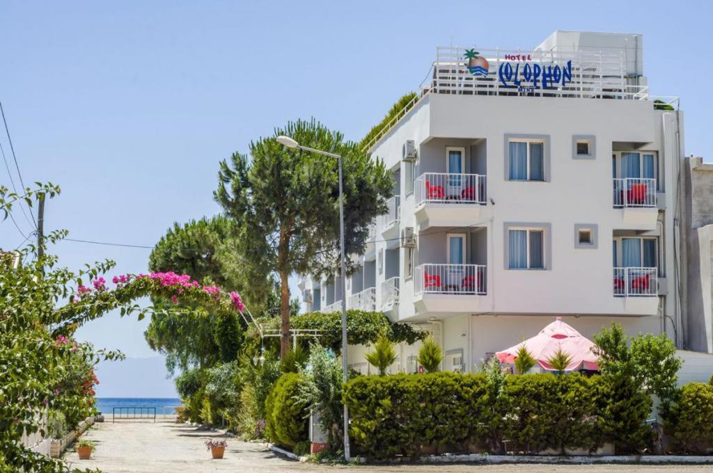 גומולדור Colophon Beach Otel מראה חיצוני תמונה