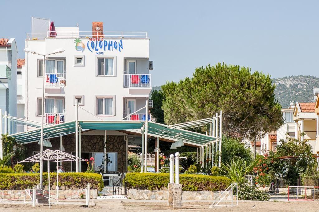 גומולדור Colophon Beach Otel מראה חיצוני תמונה