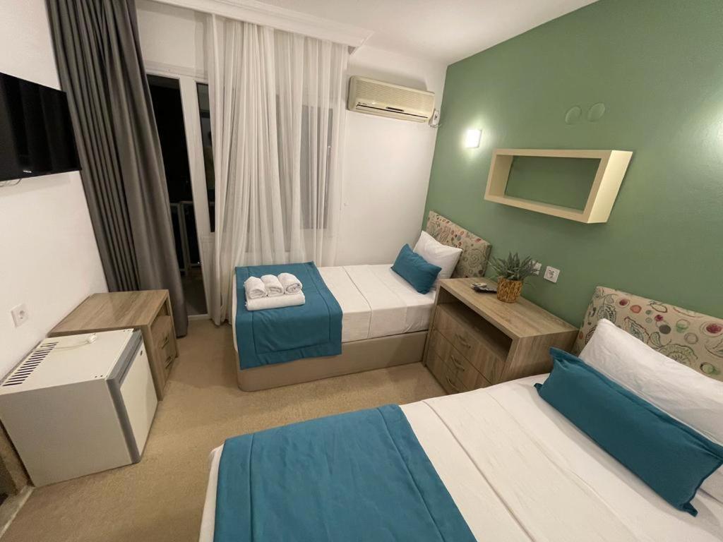 גומולדור Colophon Beach Otel מראה חיצוני תמונה